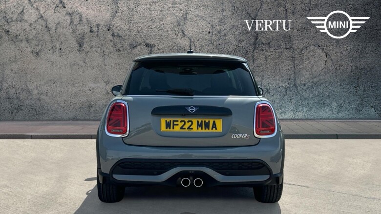 MINI Hatchback 2.0 Cooper S Classic 3dr Petrol Hatchback